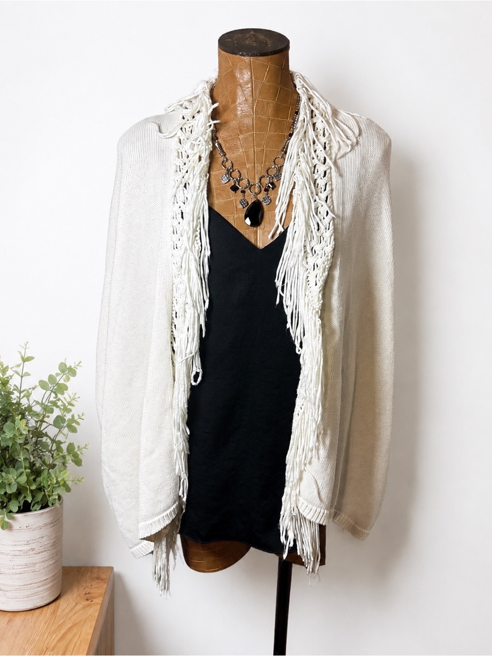 House of Harlow 1960 Ivory Fringe Open Front Boho Cardigan Sweater OS One Size